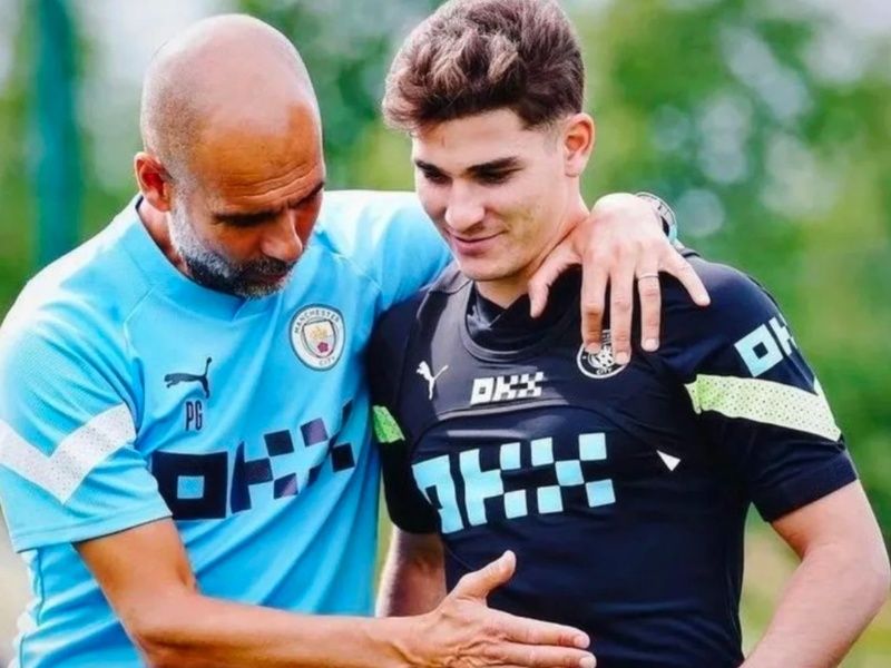 Avez-vous oublié Messi? L'image de Guardiola avec Julián Álvarez qui surprend 12729671 15bc 47fb 8581 7c6f8fea9c76.jpeg 956867179