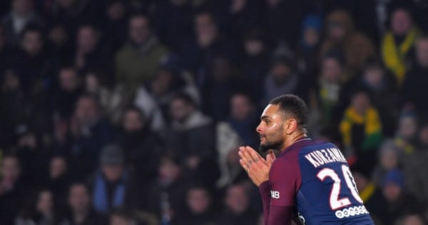 Everton et Leeds United se sont offert la chance de signer Layvin Kurzawa FBL FRA LIGUE1 NANTES PSG