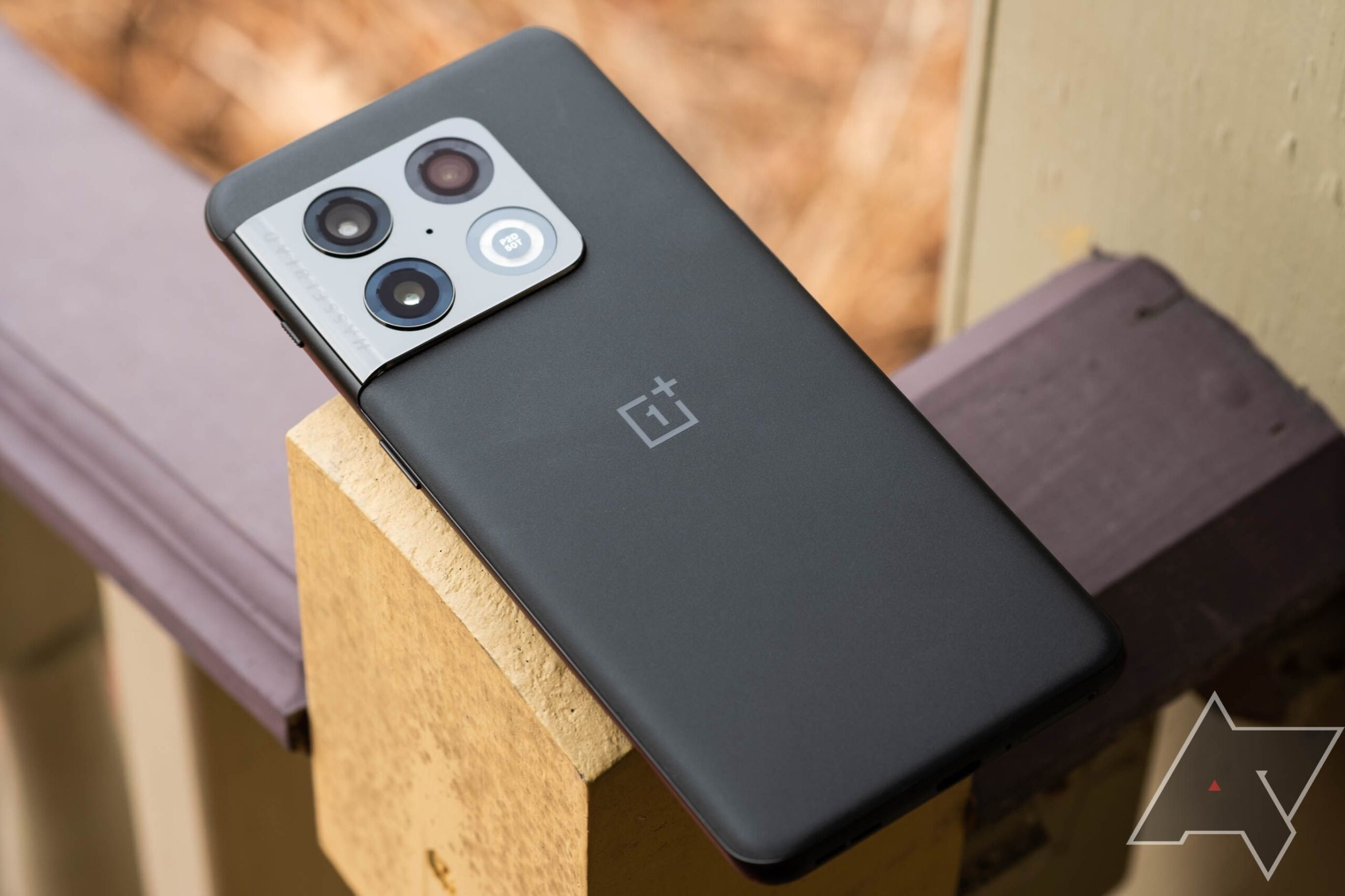 OnePlus 10 Pro obtient sa troisième version bêta d'Android 13, mais les utilisateurs rencontrent des problèmes pour l'installer OnePlus 10 Pro review 2 1 scaled