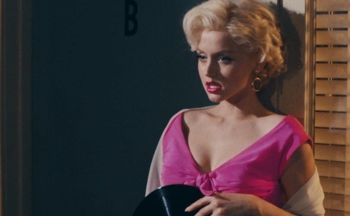 Découvrez les images d'Ana de Armas dans le rôle de Marilyn Monroe blonde ana de armas7 1 crop1659052719005.jpg 242310155