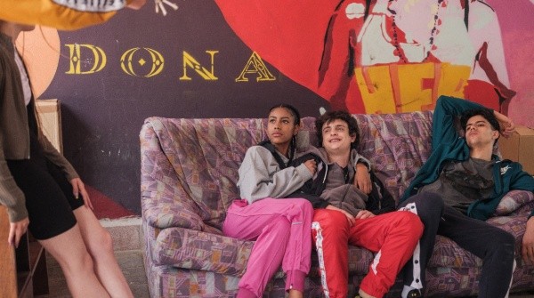Eva Almeida avec Toto Ferro dans Fanatic.  Photo : (Netflix)