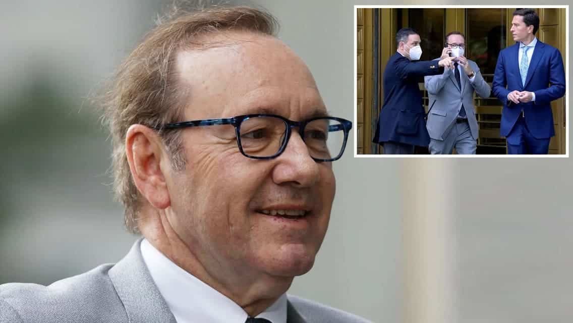 Kevin Spacey plaide non coupable d'accusations d'agression sexuelle kevin spacey 1