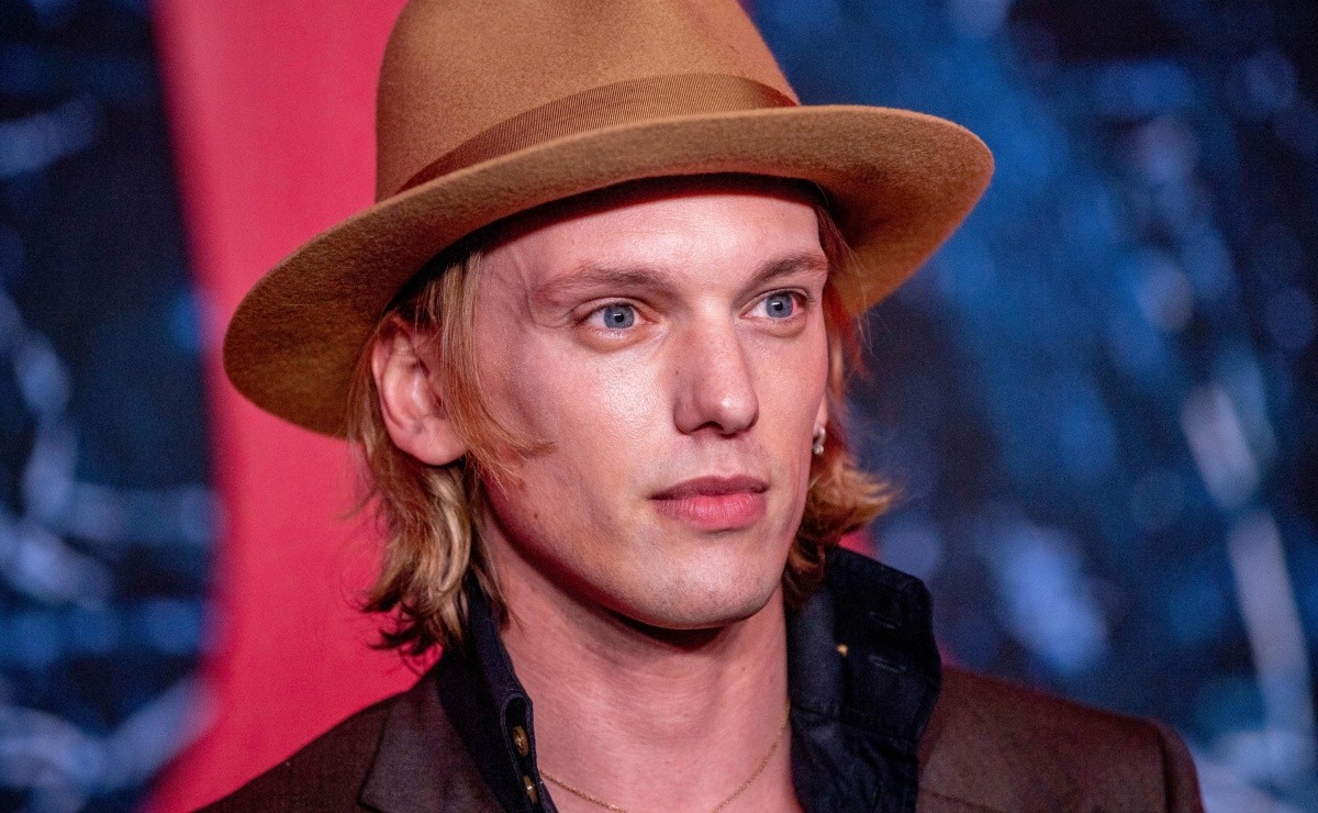 La déclaration franche de Jamie Campbell Bower de Stranger Things sur ses addictions