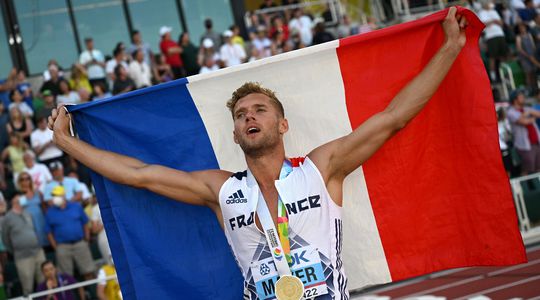 Mondiaux d'athlétisme : et de 2 pour Kevin Mayer dans le décathlon, 1re médaille pour la France le francais kevin mayer sacre champion du monde du decathlon a eugene etats unis le 24 juillet 2022 6360500
