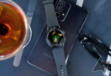 Une étude financée par Samsung montre à quel point le capteur d'oxygène sanguin de la Galaxy Watch4 fonctionne samsung galaxy watch4 classic cocktail