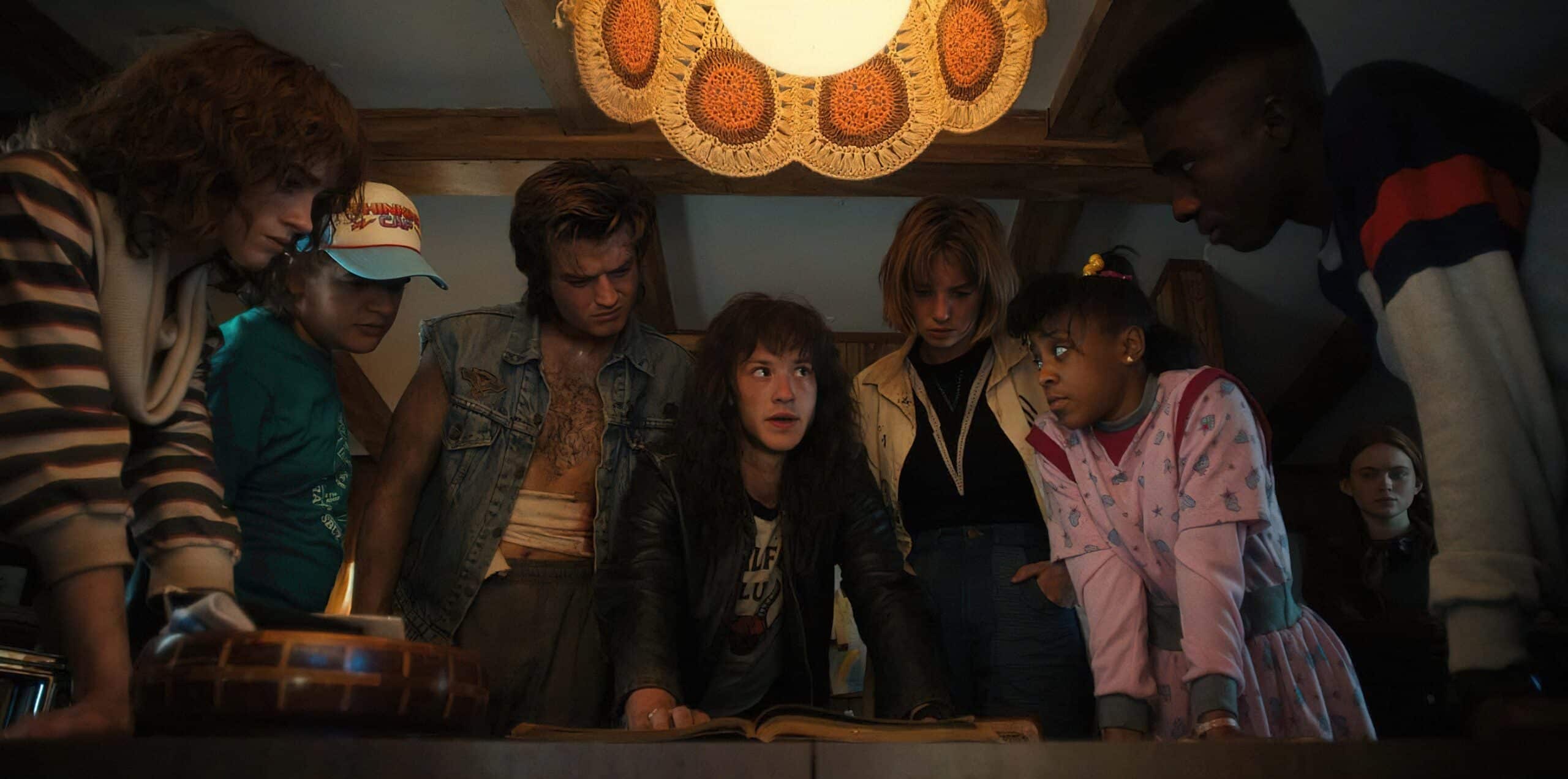 Stranger Things Saison 4 Partie 2 est en ligne strangerthings strangerthings4 8 00 32 47 06 r 1655203737427 1656623605550 scaled