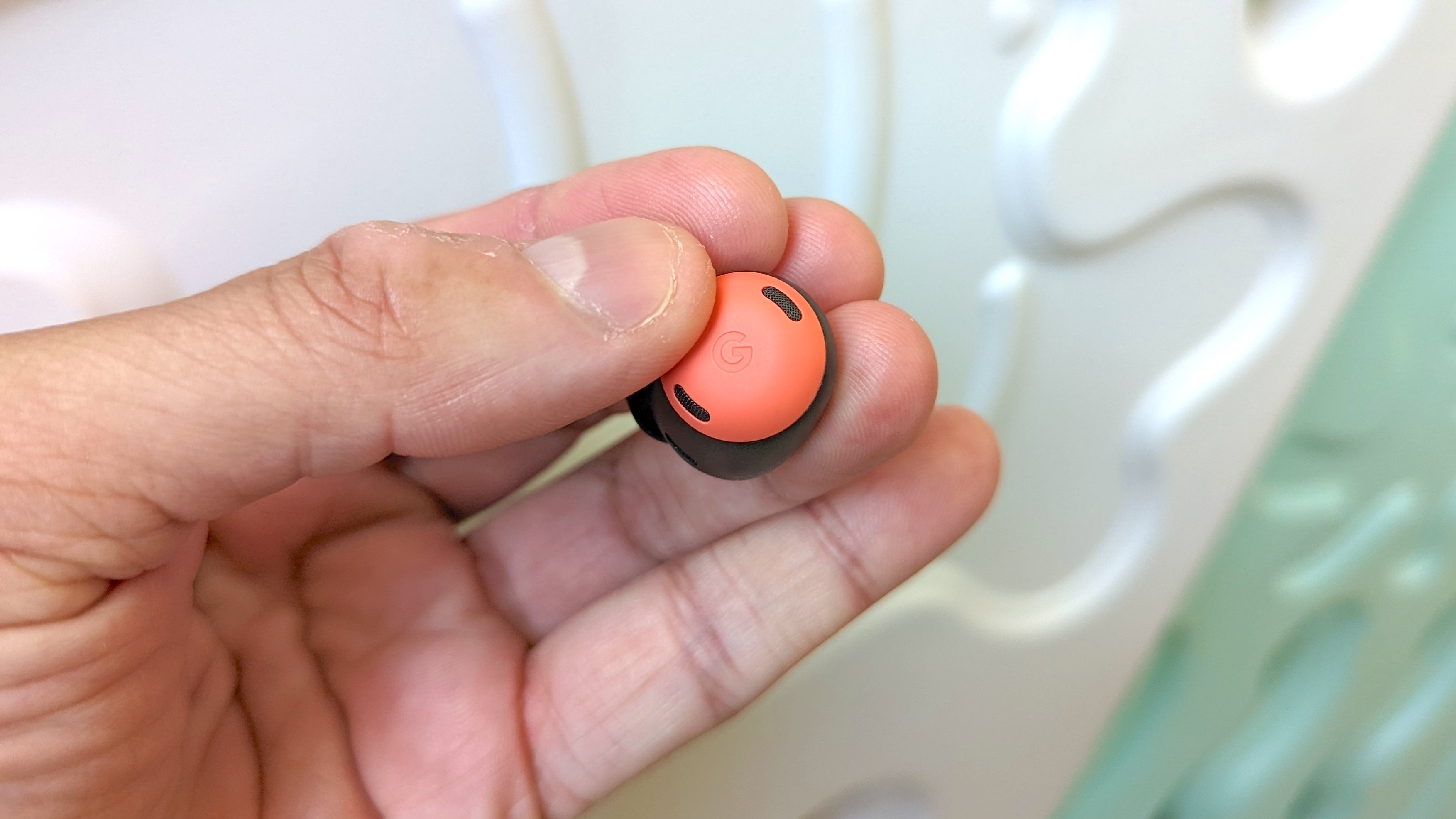 Google Pixel Buds Pro contre Sony WF-1000XM4