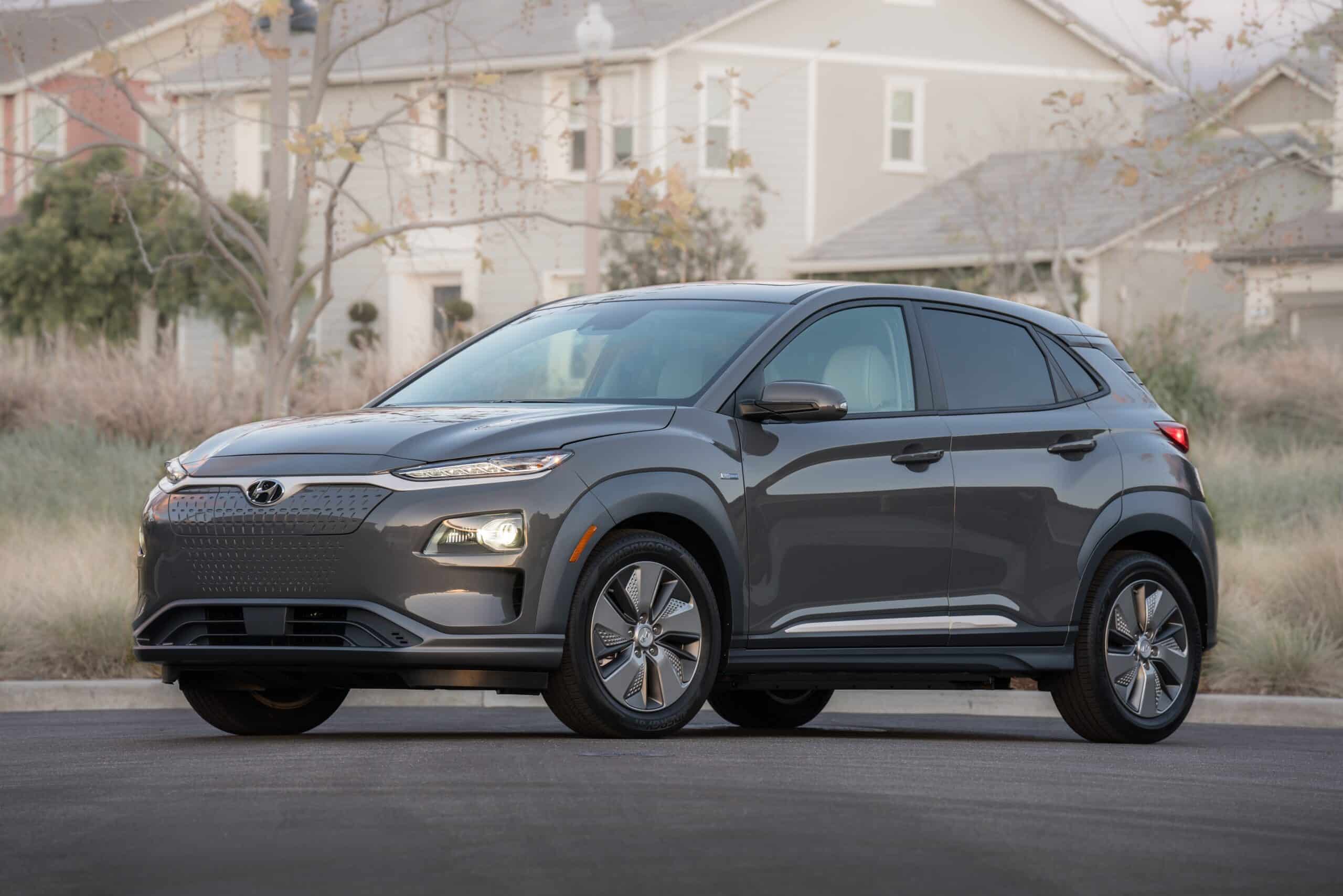 9 des véhicules électriques les moins chers en 2022 Hyundai Kona Electric 8 scaled