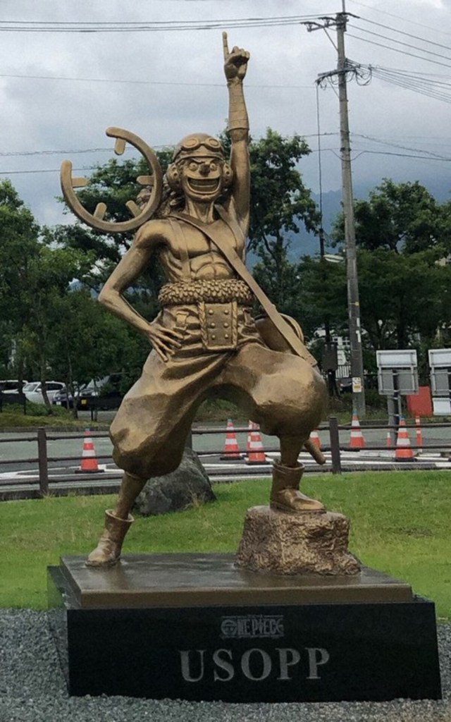 La statue de Jinbe rejoint l'équipage de ONE PIECE à Kumamoto ! Usopp ONE PIECE Statue