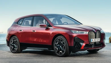 BMW iX xDrive50, le premier SUV électrique dédié, valait-il la peine d'attendre? bmw ix electric suv red