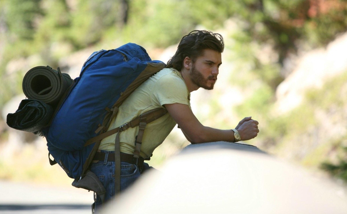 Into the wild : combien de poids Emile Hirsch a-t-il perdu sur le plateau ? into the wild emile hirsch crop1659654564301.jpg 242310155