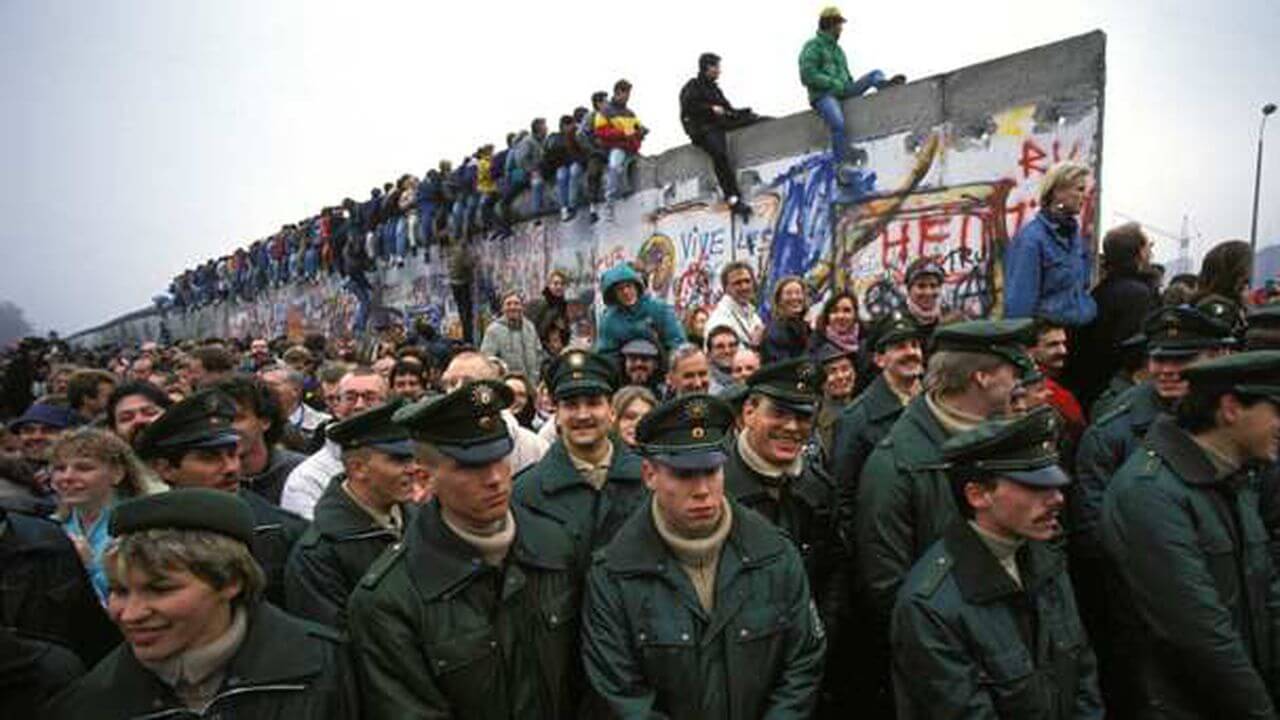 Le mur de Berlin - CM2 Que devez vous savoir mur berlin chute