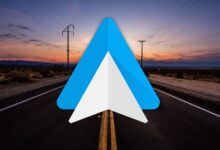 Google corrige le problème embêtant d'Android Auto empêchant les téléphones de se coupler android auto sunset hero
