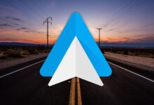 Google corrige le problème embêtant d'Android Auto empêchant les téléphones de se coupler android auto sunset hero