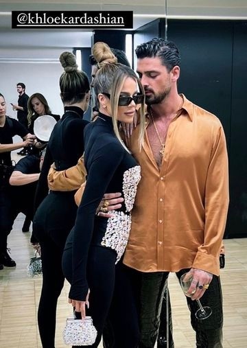 Khloé Kardashian et Michele Morrone.  Photo : (@iammichelemorrone)