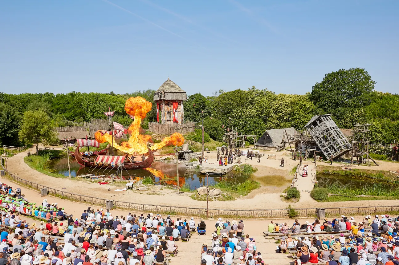 Pourquoi il faut aller au parc du puy du fou puy du fou