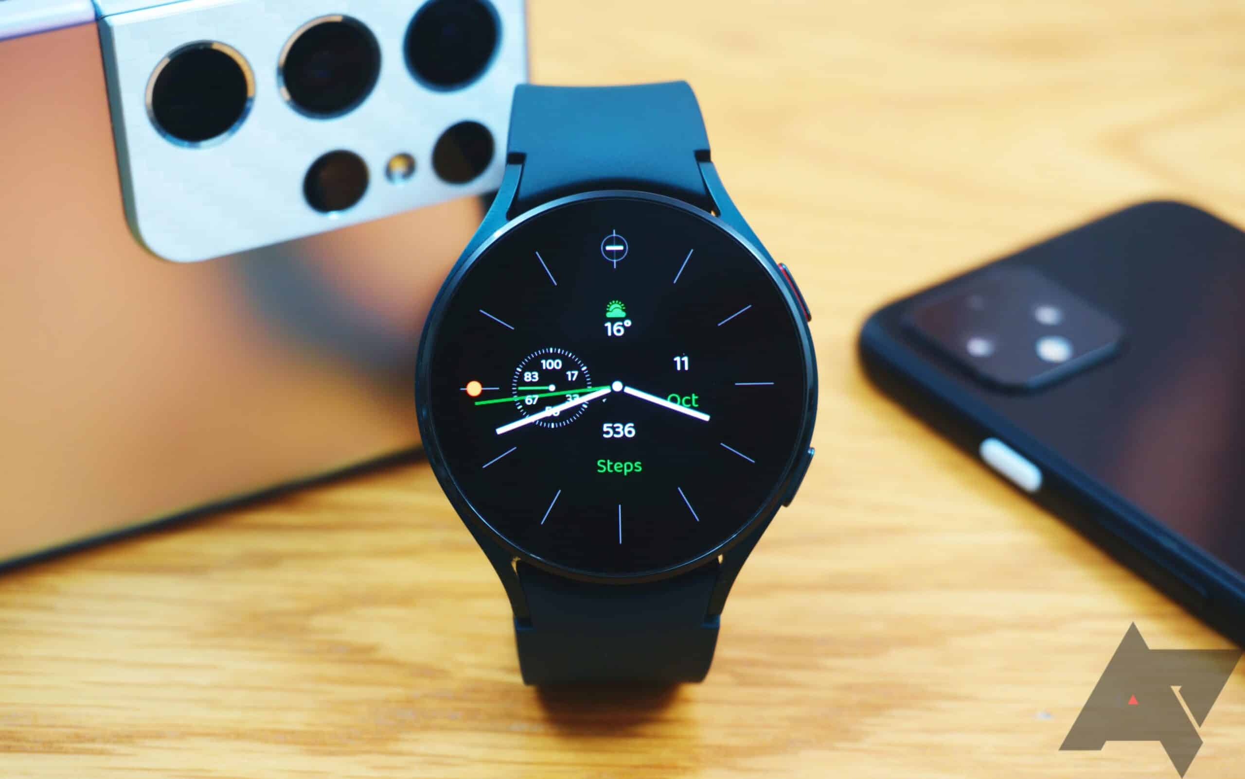 Comment contrôler votre téléphone Android depuis Galaxy Watch 4 Galaxy Watch4 Hero scaled