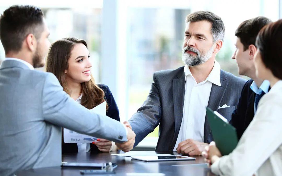 5 avantages à faire appel à un cabinet de recrutement collaboration entre entreprise
